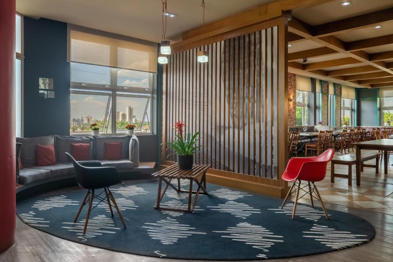 Ibis 3*
